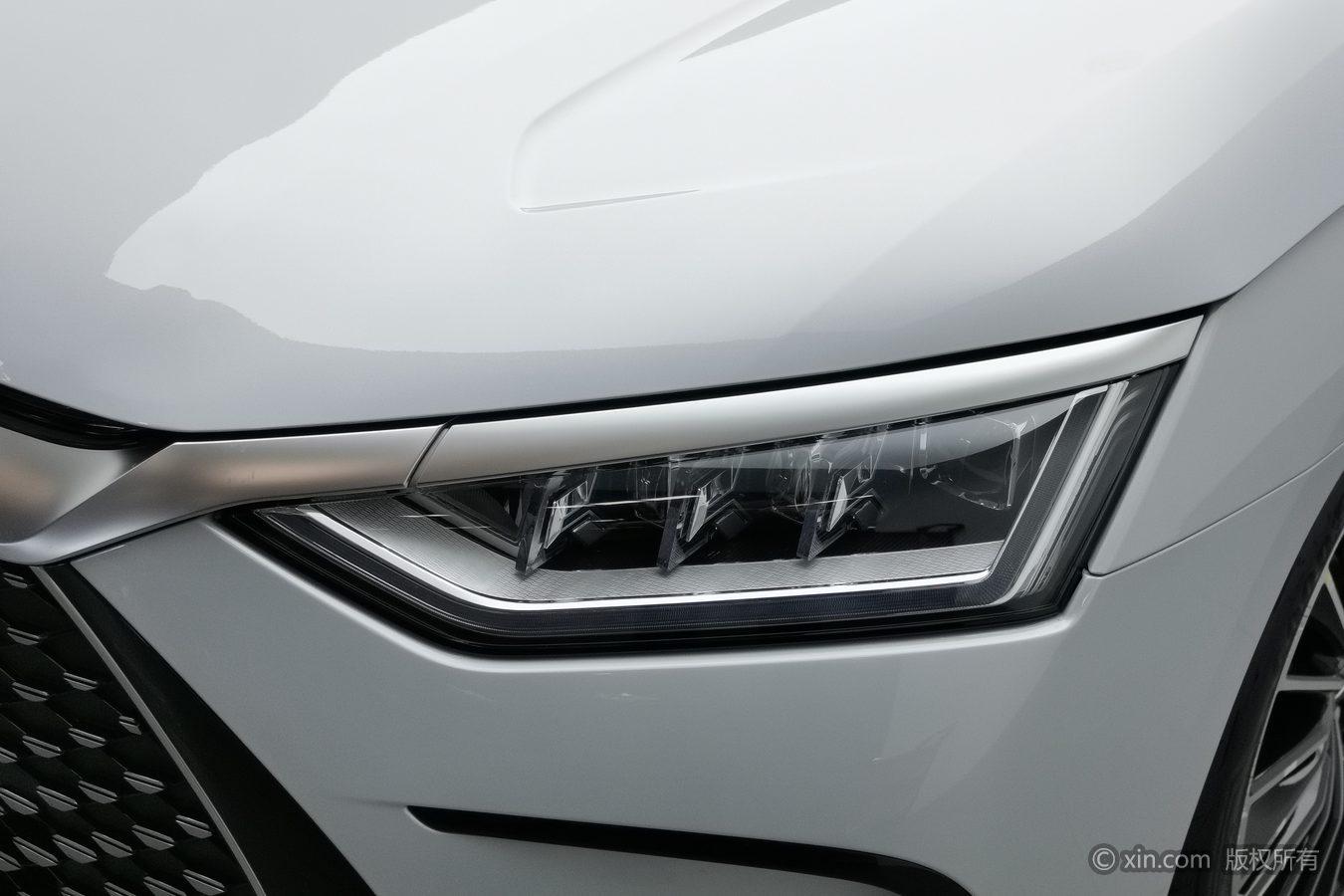 BYD Han DM 2024 DM-i 121KM