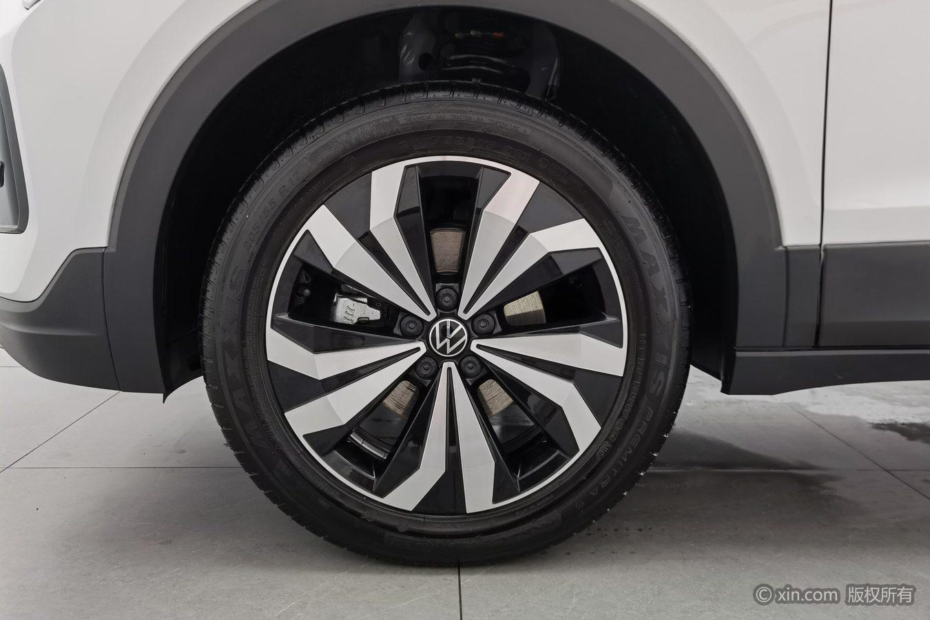 Volkswagen Tharu 2026 300TSI