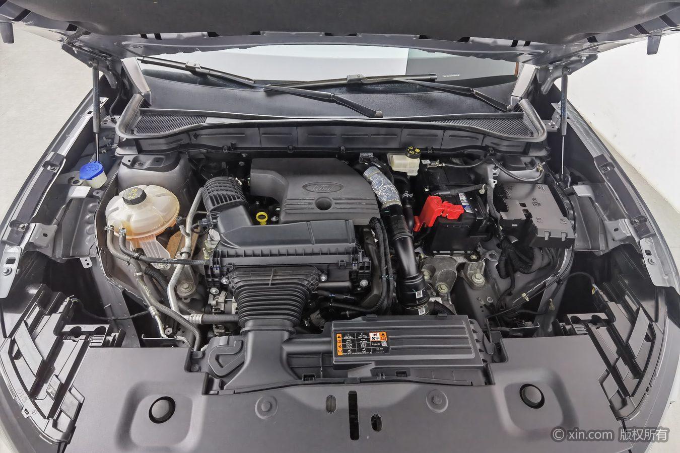 Ford Edge 2023 L 2.0T EcoBoost мест Fashion