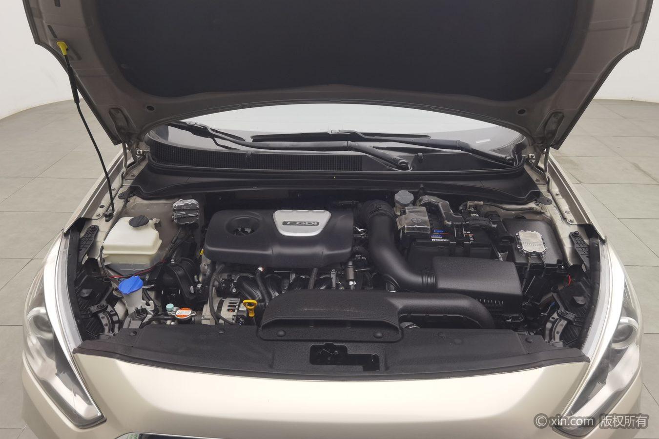 Hyundai Mistra 2017 1.6T AT GLS V