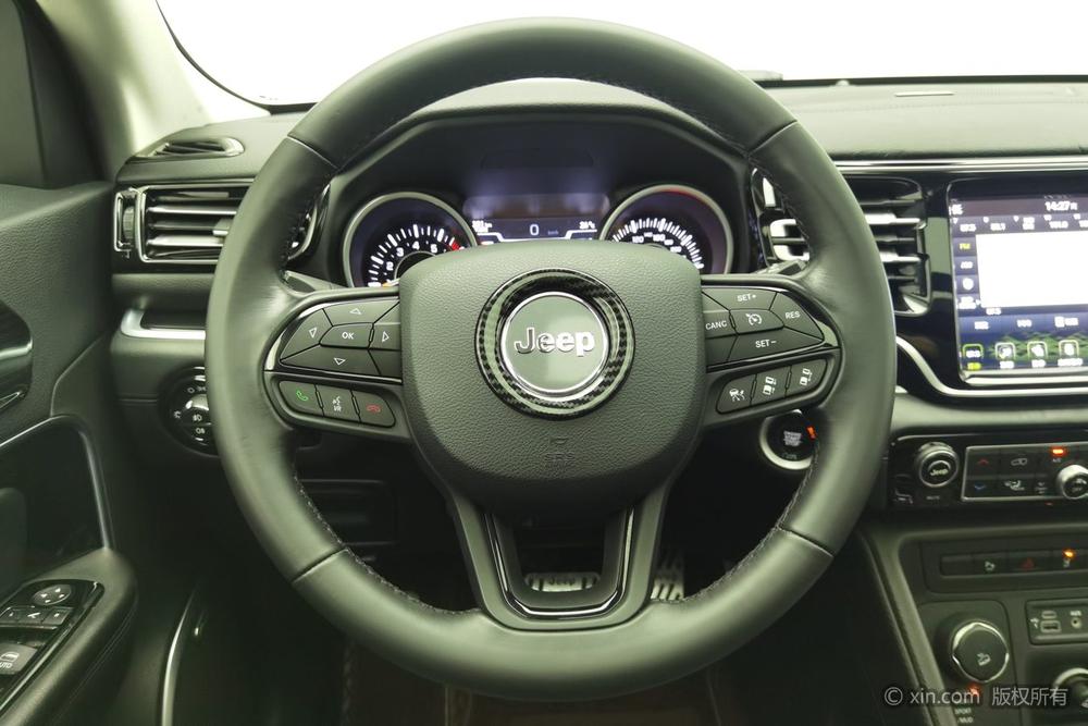 Jeep Grand Commander, фото 14