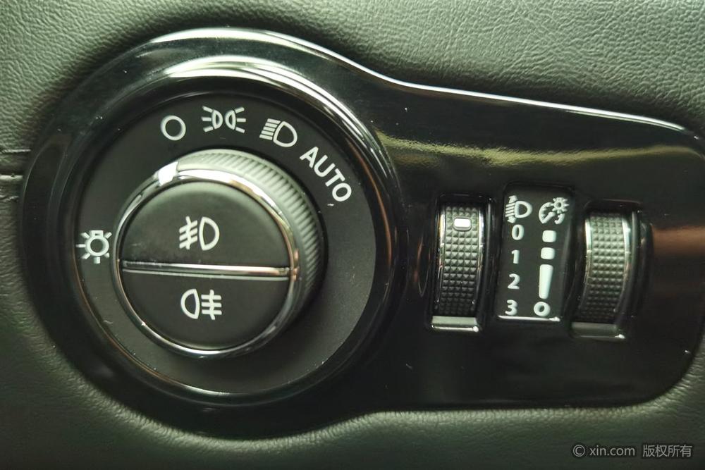Jeep Grand Commander, фото 15