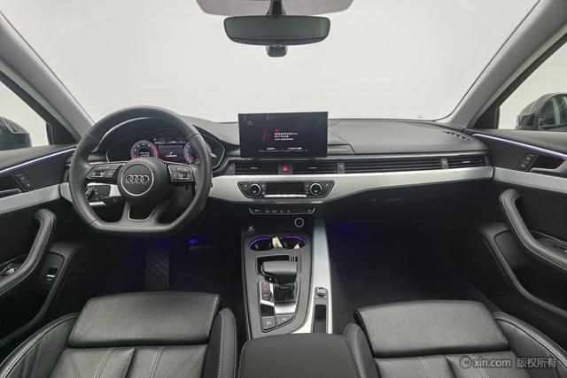 Audi A4L 2022 40 TFSI — фото 11