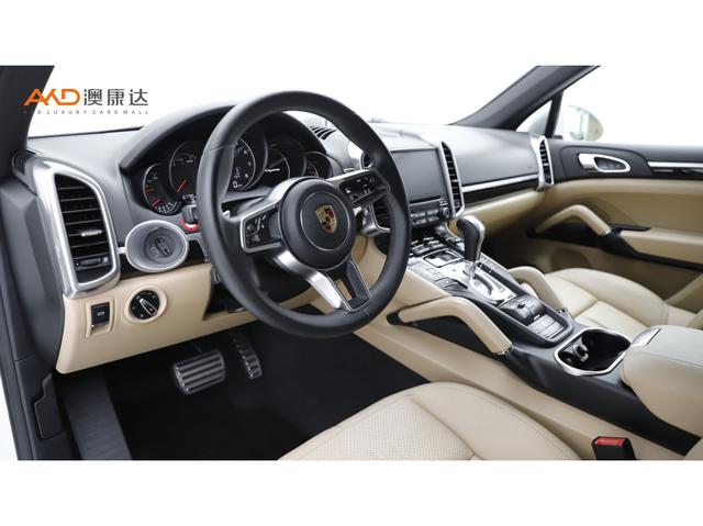 Porsche Cayenne 2017 3.0 T AT 4 WD 5 — фото 7