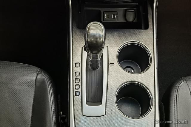 Nissan Teana 2015 2.0 L XL-Sporty — фото 15