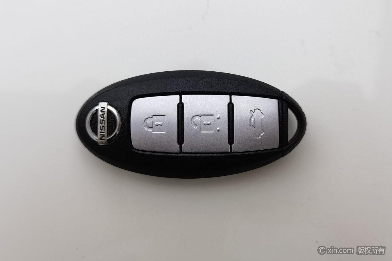 Nissan Altima 2015 2.0L XL-Sporty Sport