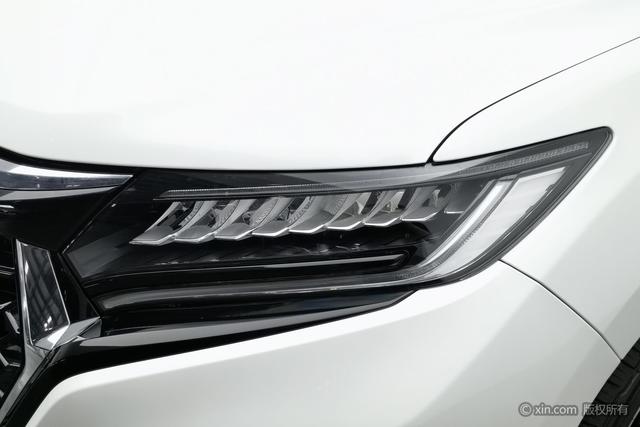 Honda UR-V 2024 370 TURBO 4 WD — фото 7