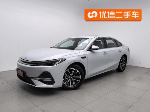 Geely Galaxy A7 EM