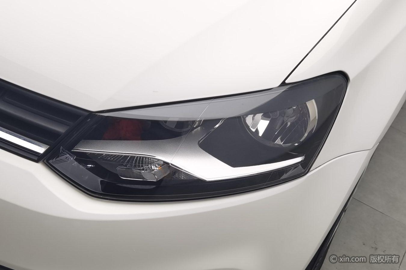 Volkswagen Polo 2016 1.4L AT