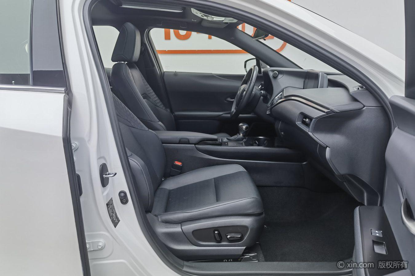 Lexus UX id 4454226 из Китая 7