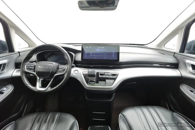 Roewe i MAX8 2021 400 TGI Supreme — фото 12