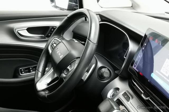 Roewe i MAX8 2021 400 TGI Supreme — фото 11