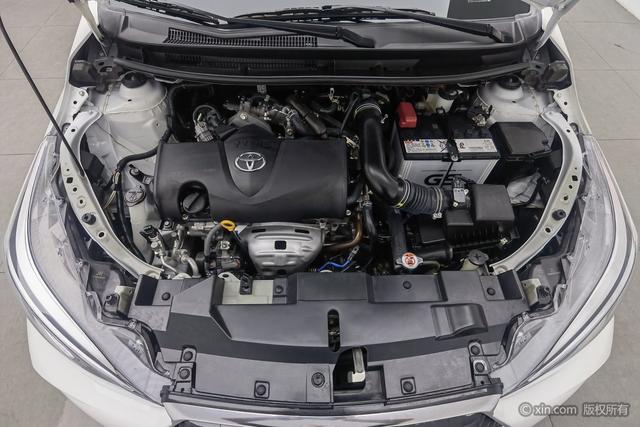 Toyota YARIS L 2022 X 1.5 L CVT PLUS — фото 5