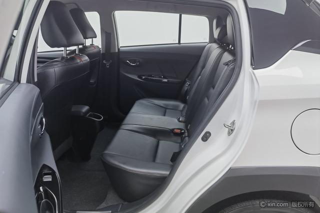 Toyota YARIS L 2022 X 1.5 L CVT PLUS — фото 19