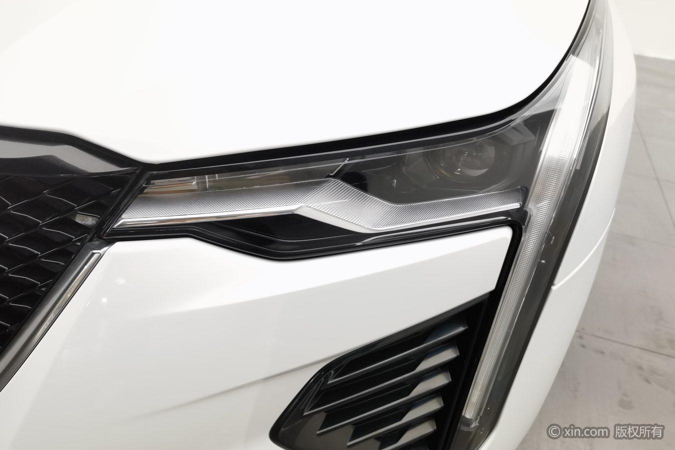 Cadillac CT4 2020 28T Fashion
