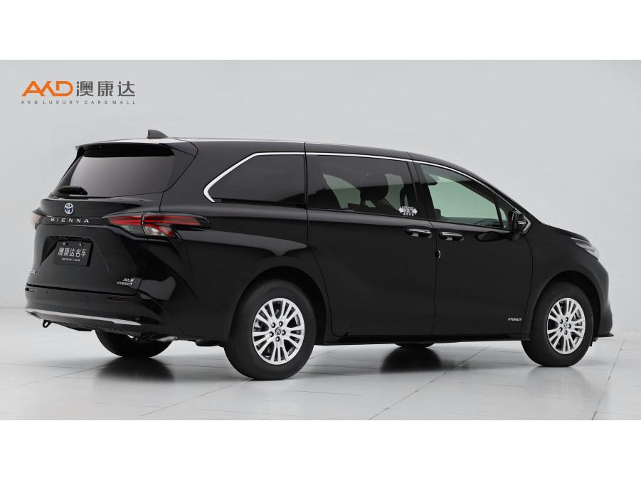 Toyota Sienna 2021 2.5L Luxury