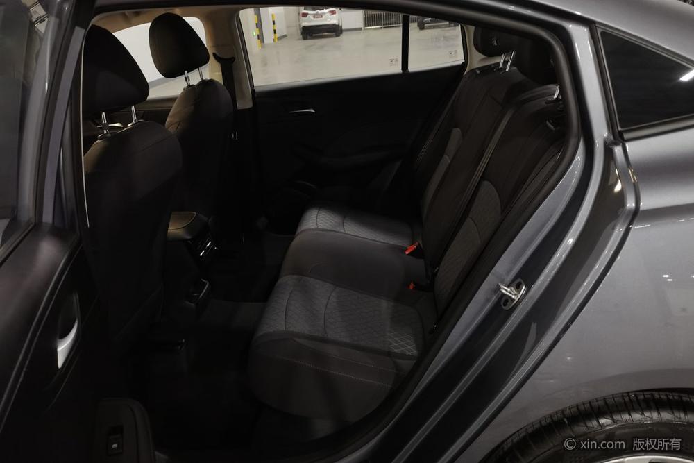 Roewe i5, фото 21