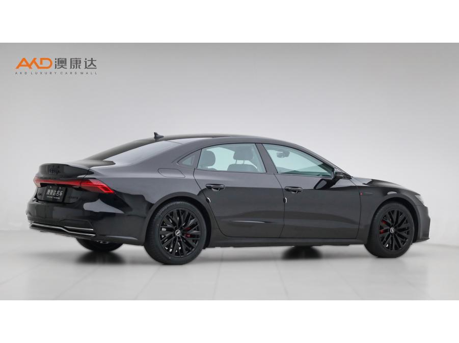Audi A7L 2024 45 TFSI S-line