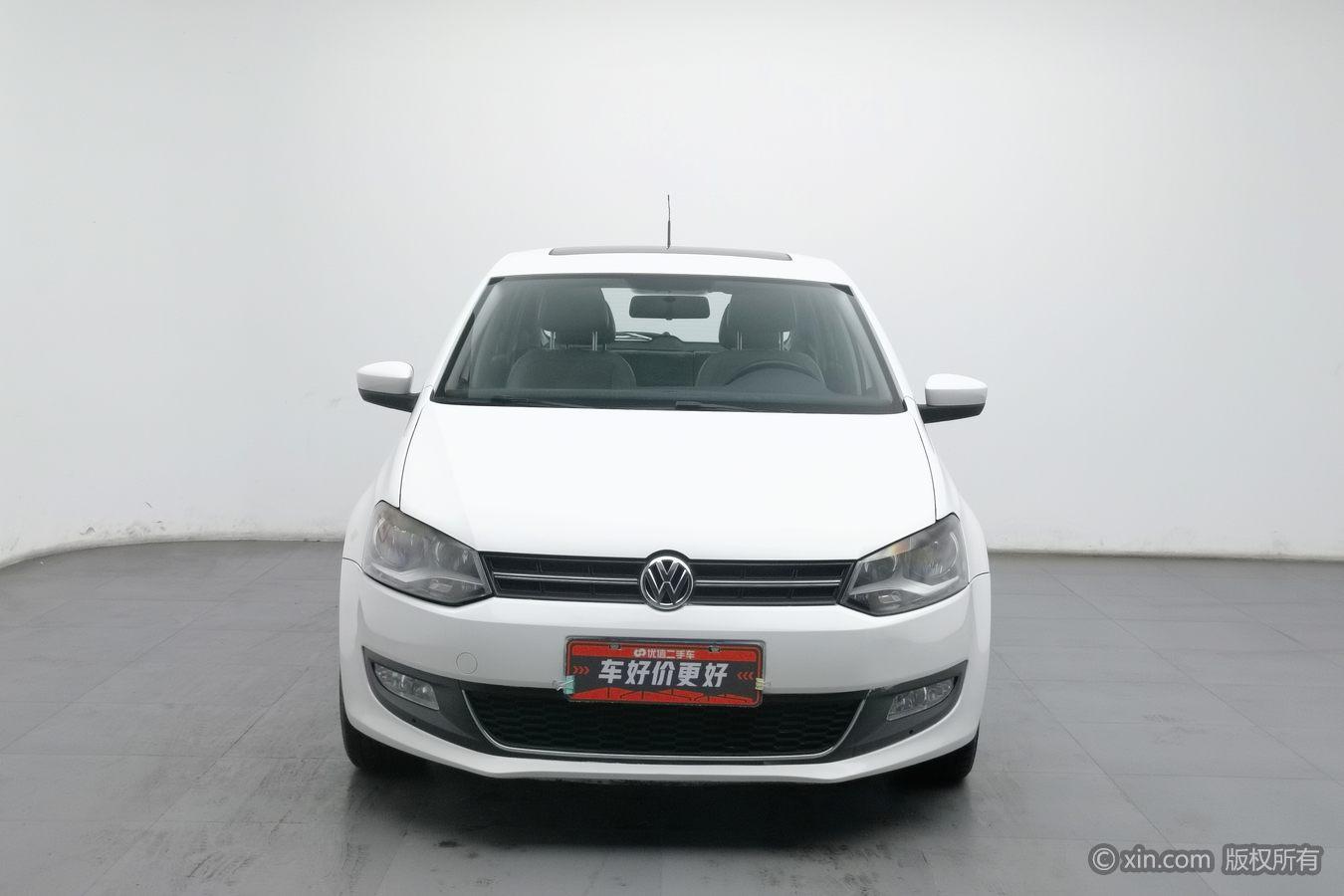 Volkswagen Polo 2013 1.6L AT Luxury
