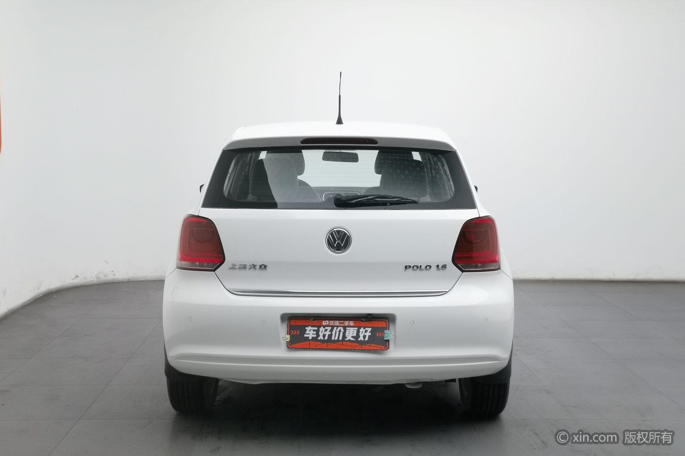 Volkswagen Polo 2013 1.6L AT Luxury