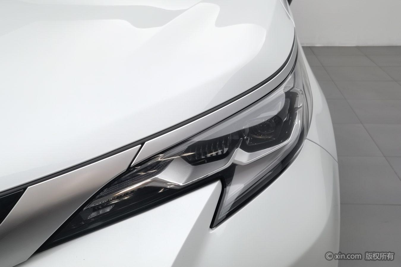 Toyota Saina 2021 Белый из Китая, фото 3