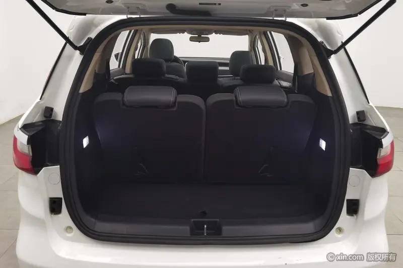 BYD Song MAX 1.5 T AT 7 — фото 18