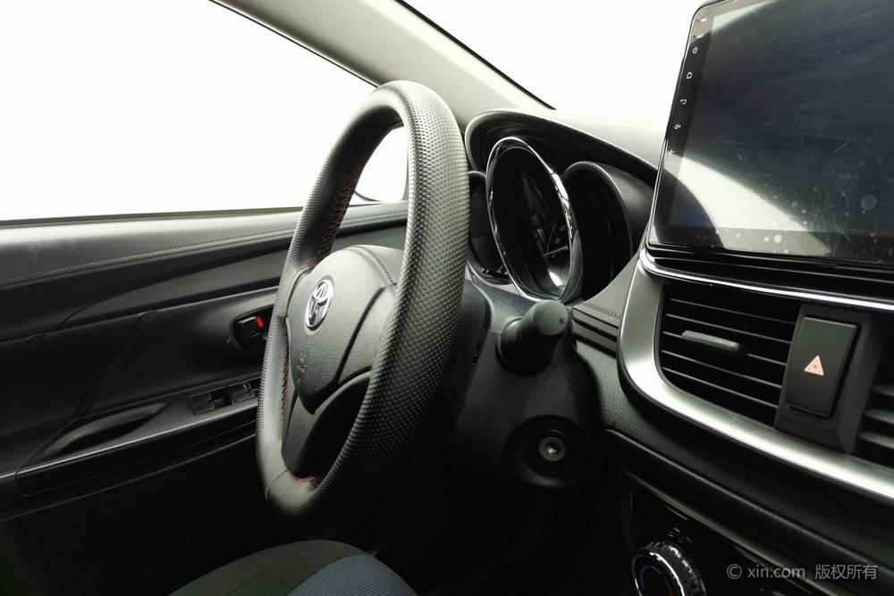 Toyota Yaris L Sedan, фото 16