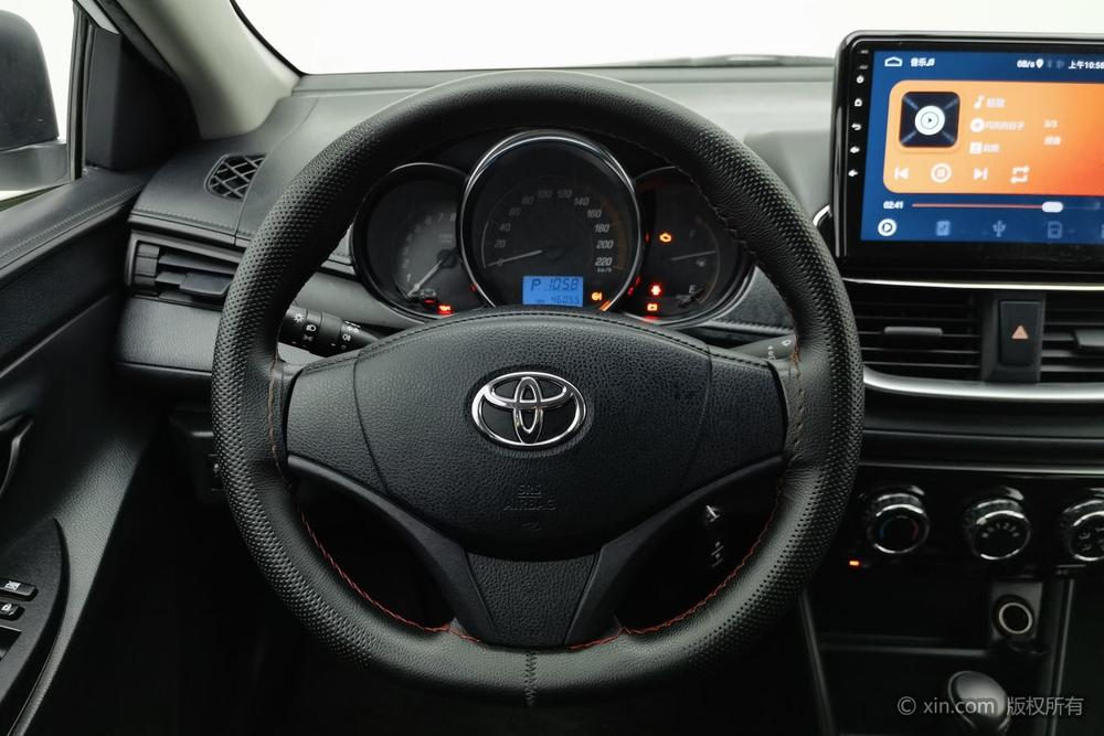Toyota Yaris L Sedan, фото 13