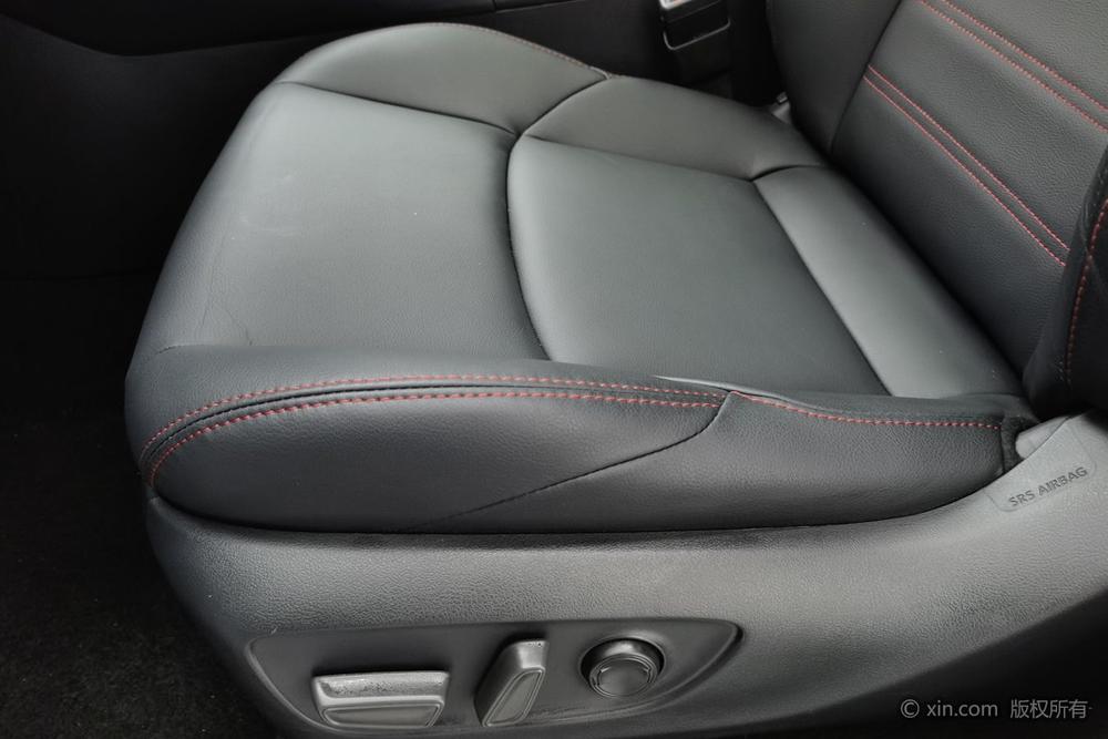 Toyota Wildlander PHEV, фото 18