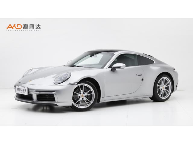 Porsche 911 2023 года выпуска