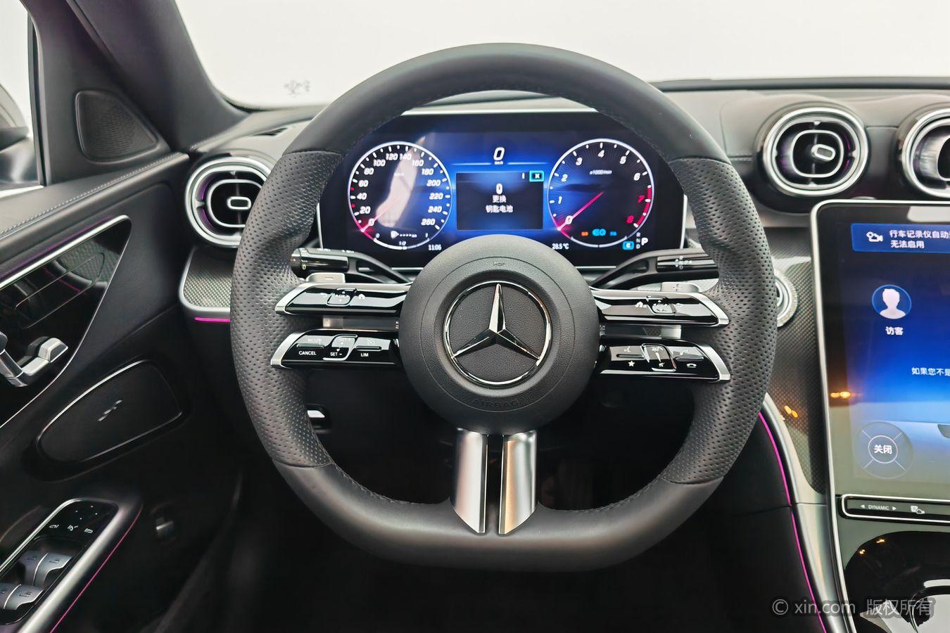 Mercedes-Benz Class C id 4461250 из Китая 17
