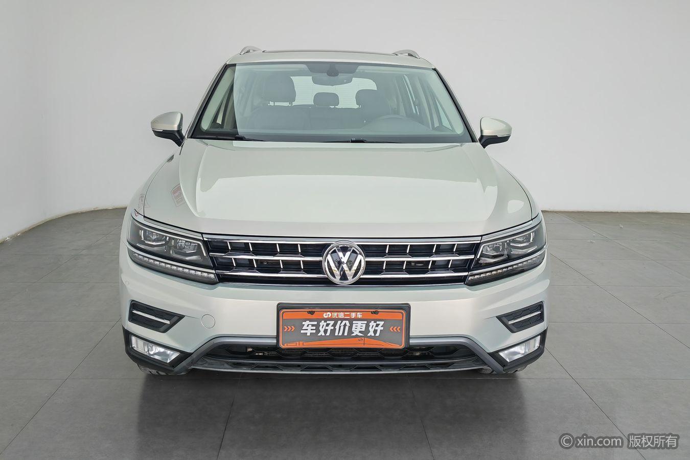 Volkswagen Tiguan L L 2018 380TSI AT Luxury