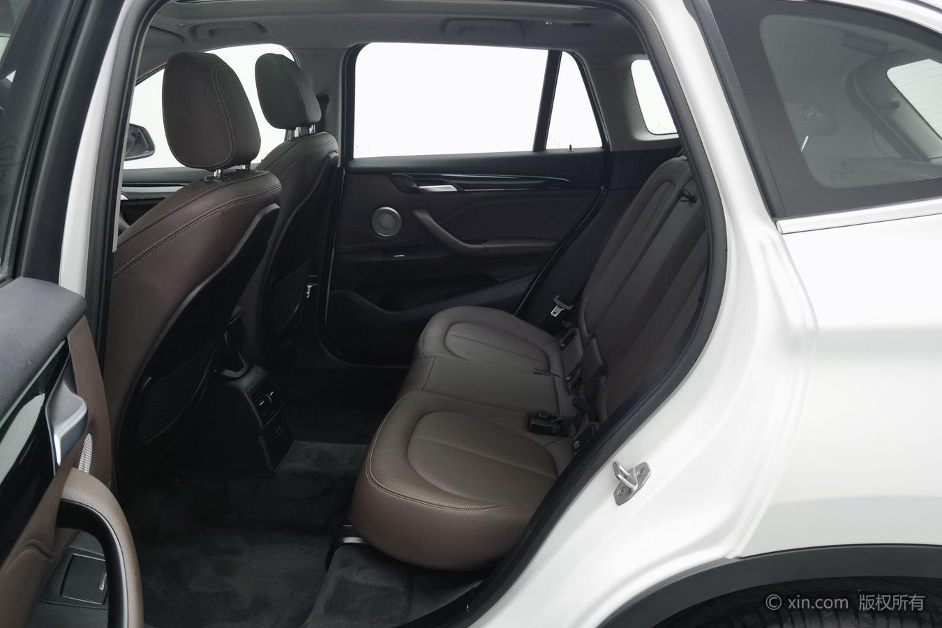 BMW X1 id 4479325 из Китая 8