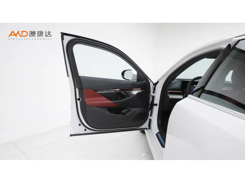 BMW i5 eDrive35L M спортпакет — фото 7