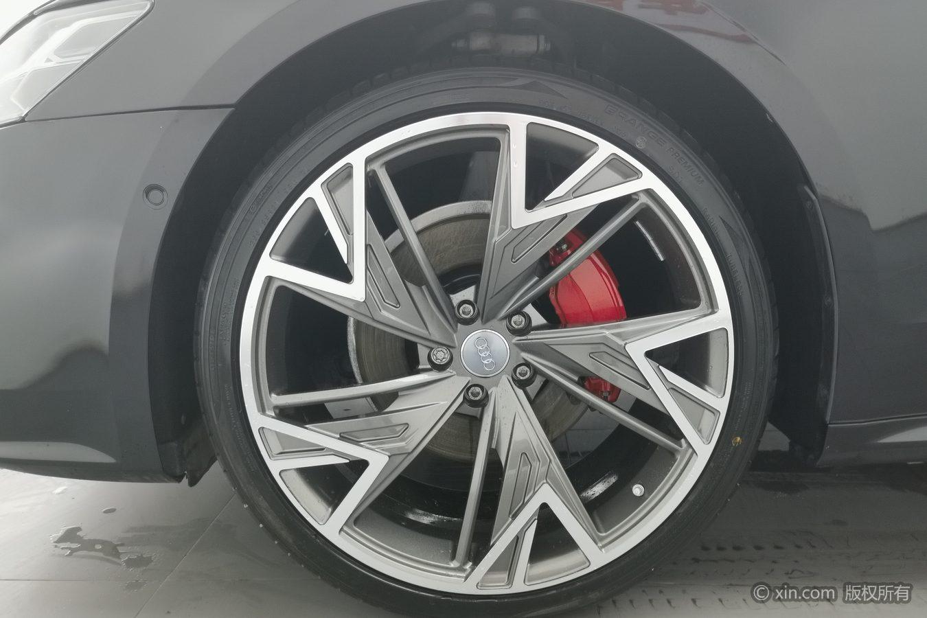 Audi A7L 2024 45 TFSI quattro