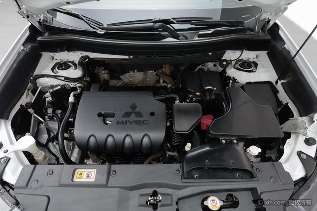 Mitsubishi Outlander 2021 2.4 L 4 WD 5 — фото 5