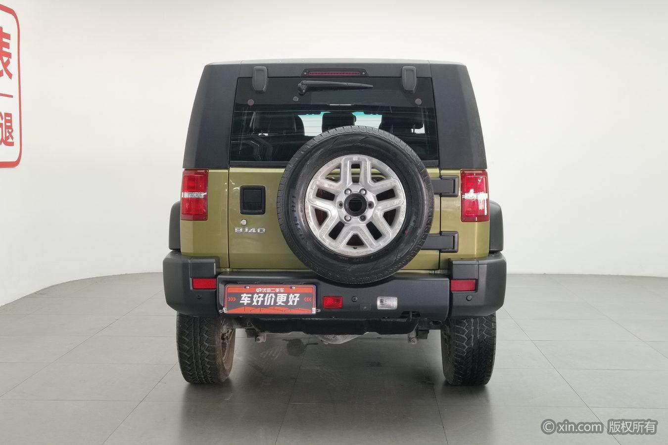 BAIC BJ40 2016 40L 2.3T AT Luxury