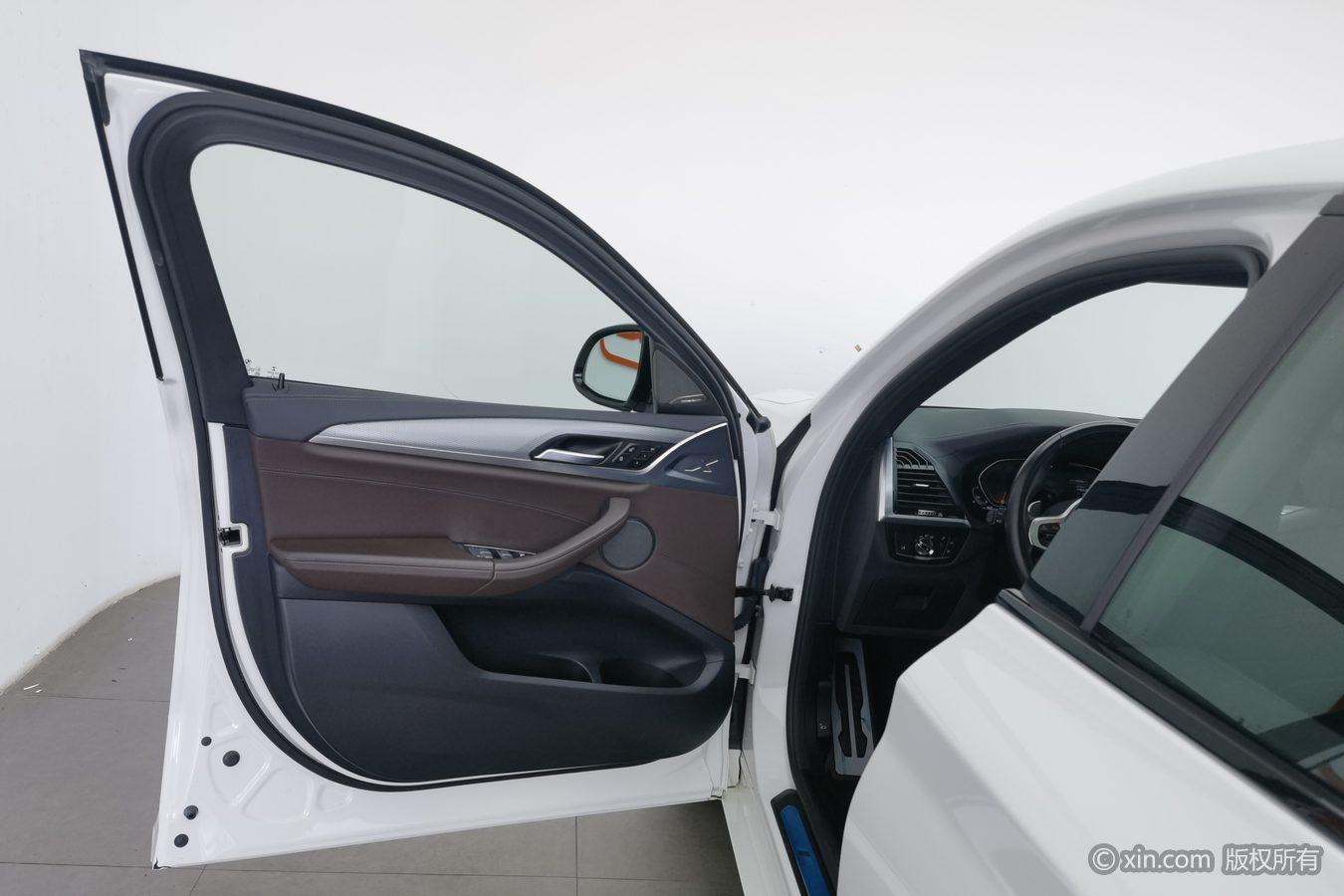 BMW X4 id 4510589 из Китая 16