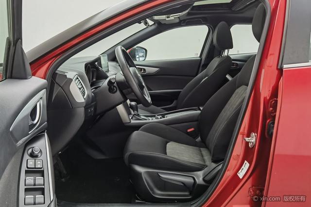 Mazda CX-4 2018 2.0 L AT 2 WD VI — фото 17
