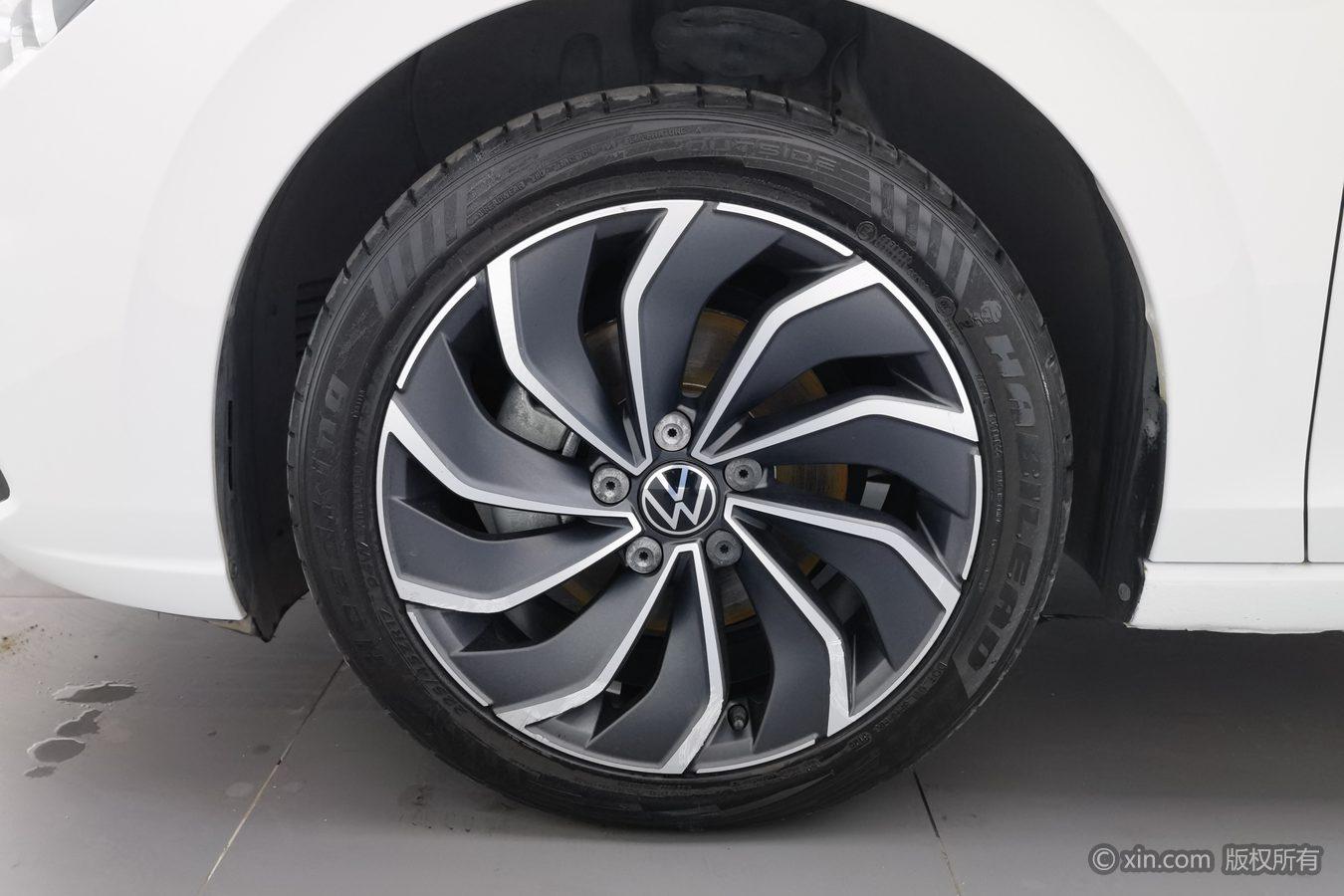 Volkswagen Golf 2020 Белый из Китая, фото 2