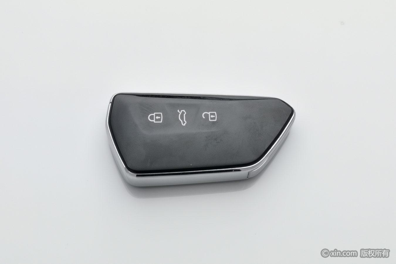 Volkswagen Golf id 4515114 из Китая 13