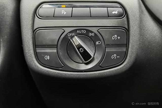 Infiniti QX50 2022 2.0 T 2 WD — фото 16