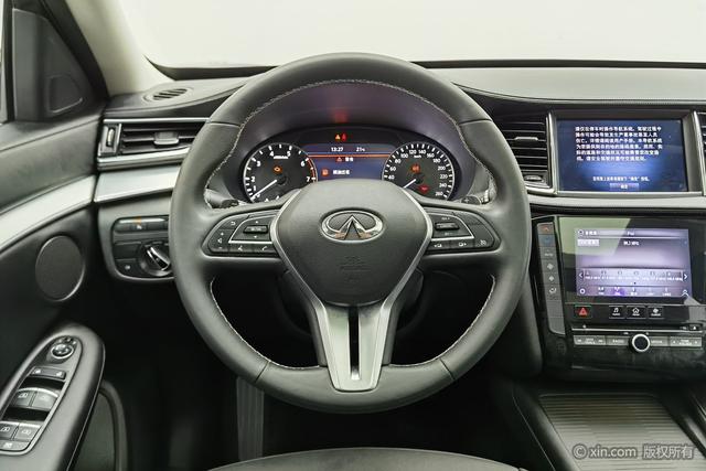 Infiniti QX50 2022 2.0 T 2 WD — фото 15