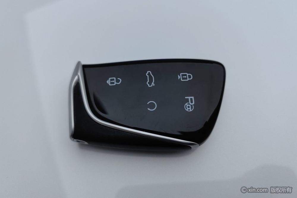 Dongfeng Aeolus L7 PHEV, фото 6