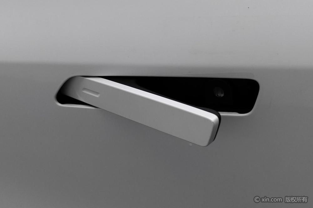 Dongfeng Aeolus L7 PHEV, фото 13