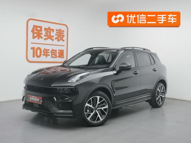 Lynk & Co 01 2021 года выпуска
