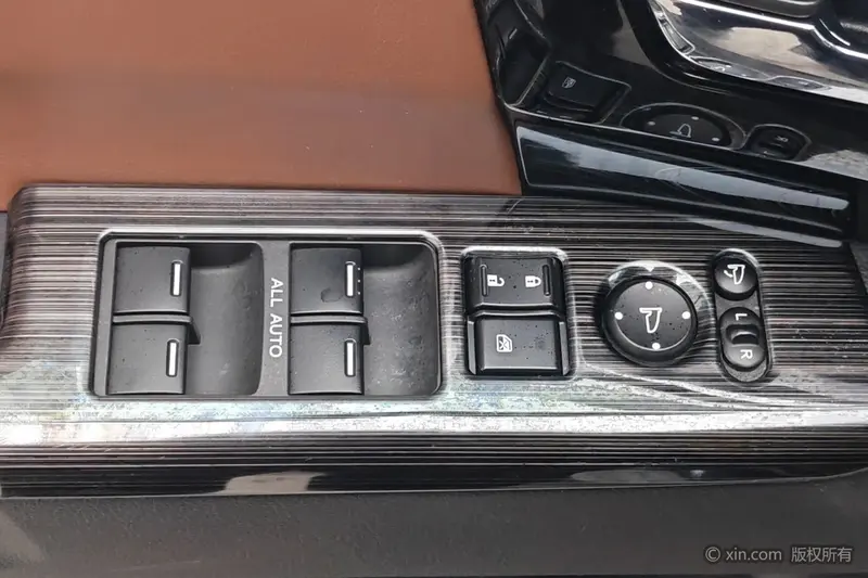 Honda Elysion 2.0L — фото 17