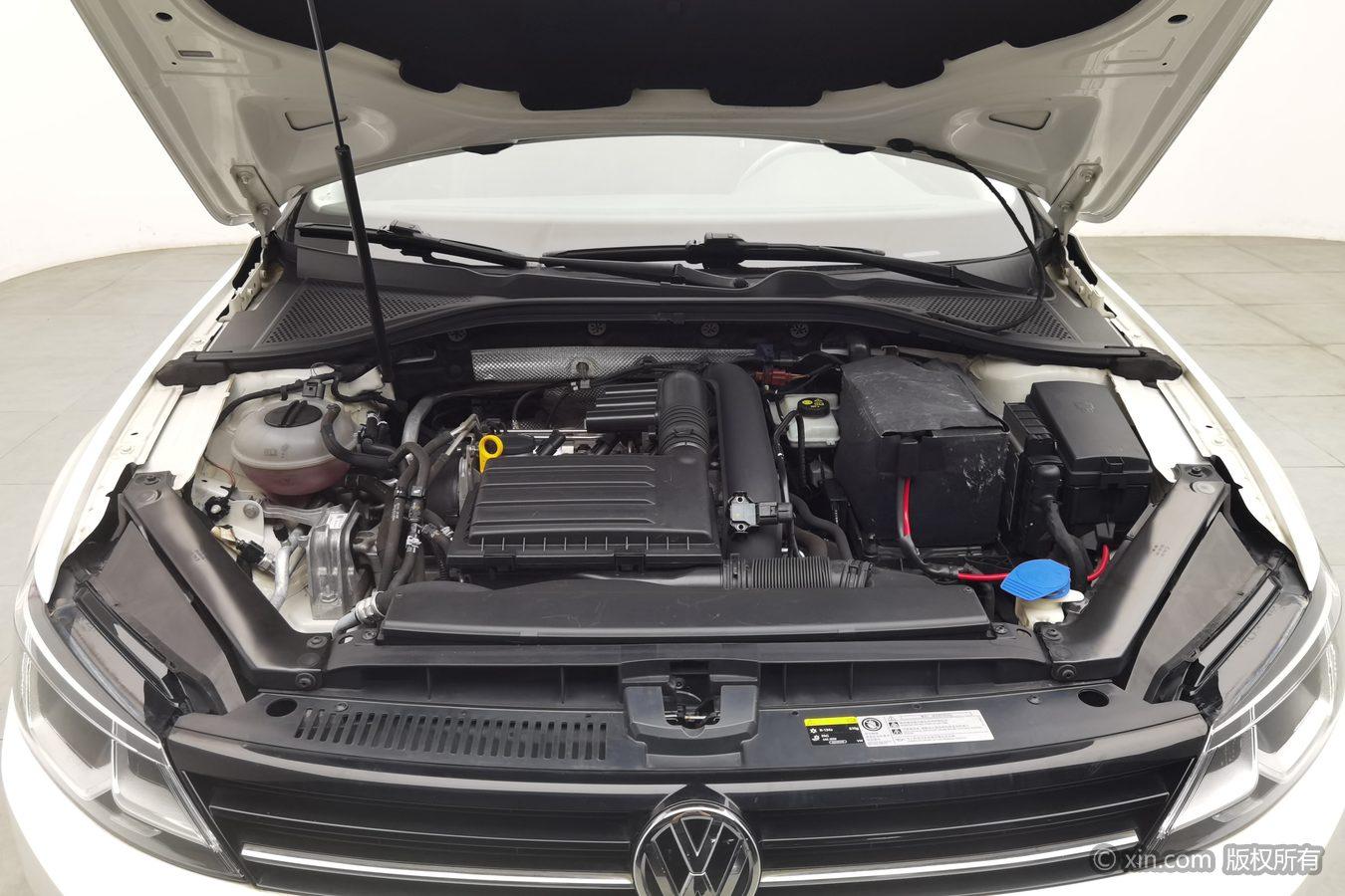 Volkswagen Lamando 2017 280TSI DSG Comfort