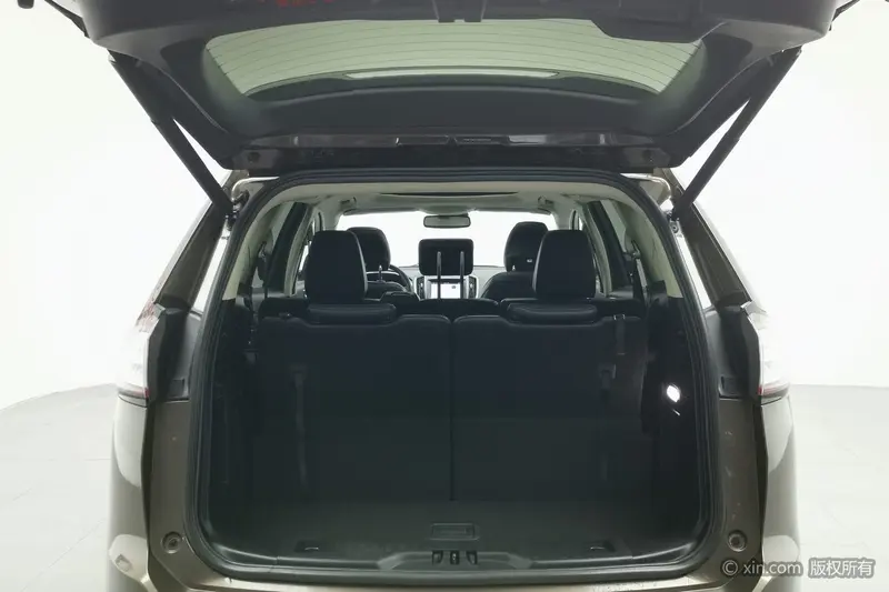 Ford Edge — фото 18