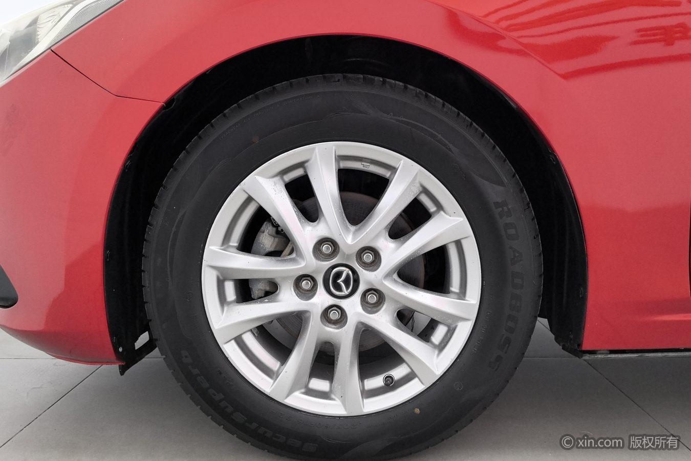 Mazda Mazda3 3 2014 1.5L MT Comfort